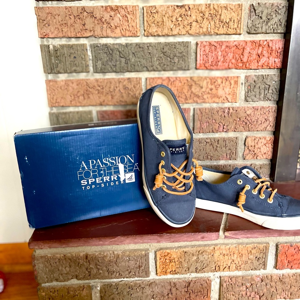 Sperry seacoast slip on sneaker